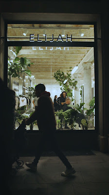 ELIJAH Salon | Barber | Tattoo - Laietana thumb 6
